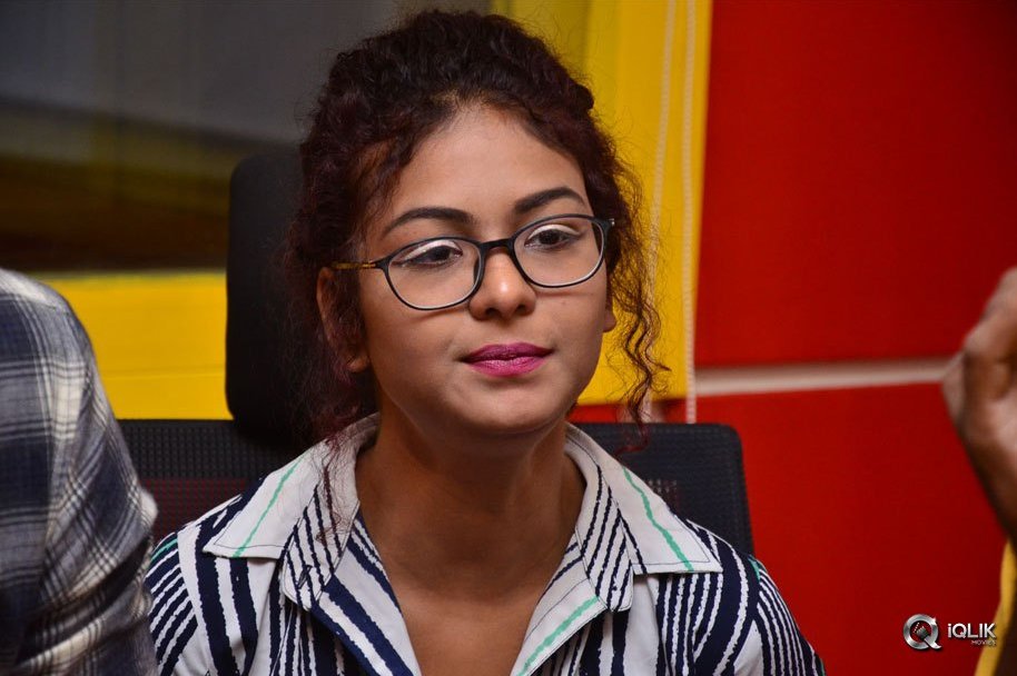 Ami-Thumi-Movie-First-Song-Launch-At-Radio-Mirchi